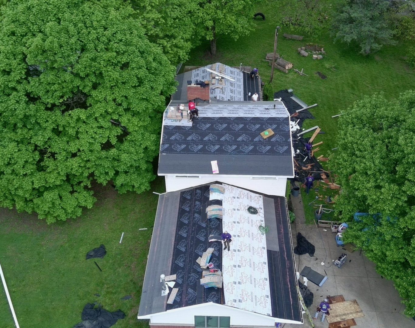 Diamond Roofing Pros roof repair team