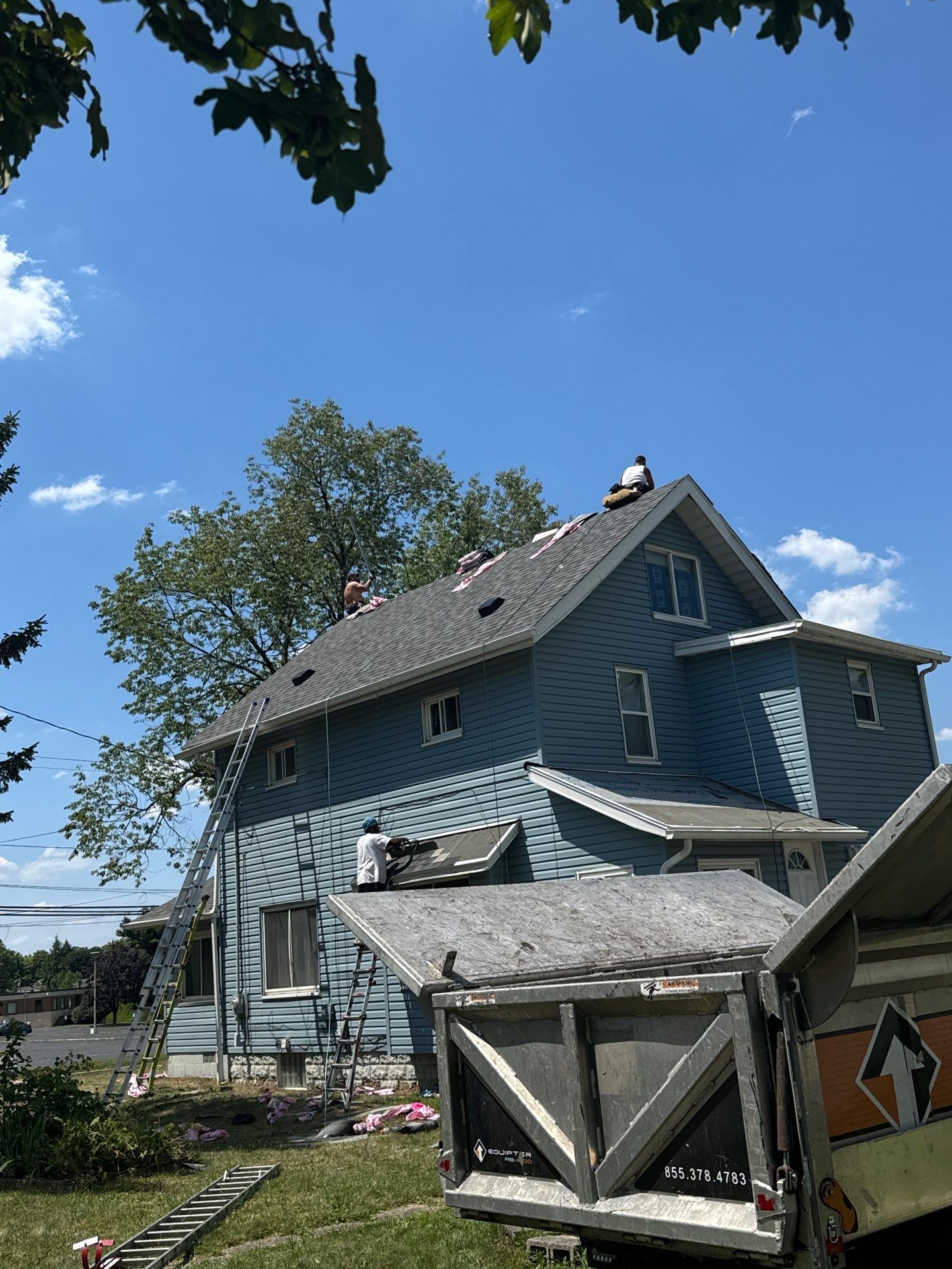 Completed residential roof replacement in Euclid, OH